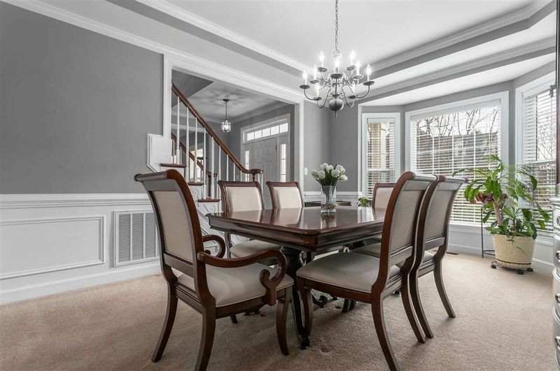 1813 Wescott Dr, Raleigh, NC 27614