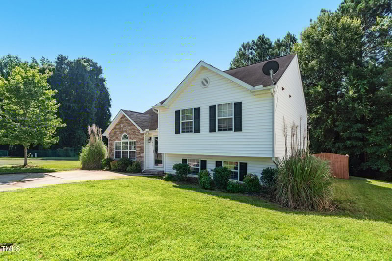 1814 Shiva Ct, Durham, NC 27703