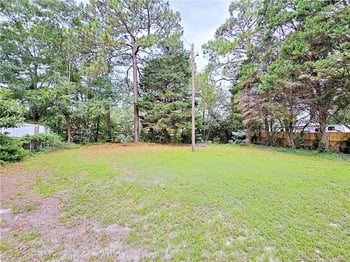 1814 Wayne Ln, Fayetteville, NC 28304