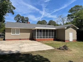 1815 Cherokee Dr, Fayetteville, NC 28303