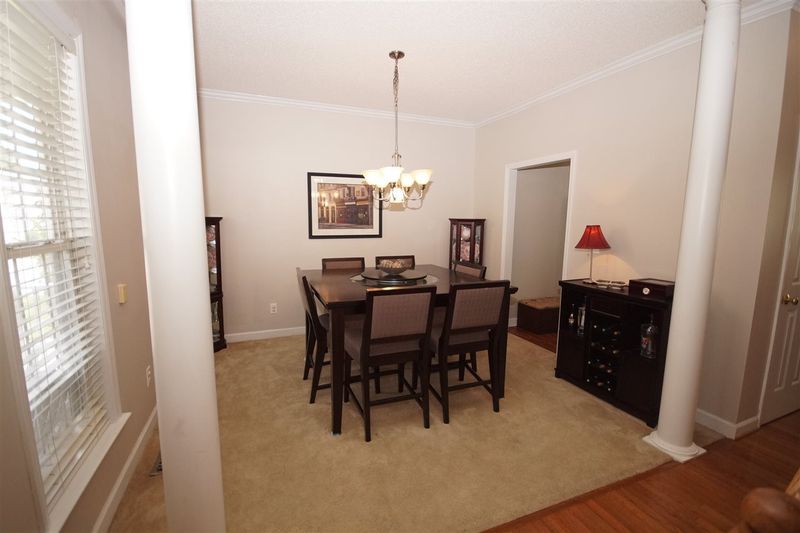 1815 Crag Burn Ln, Raleigh, NC 27604