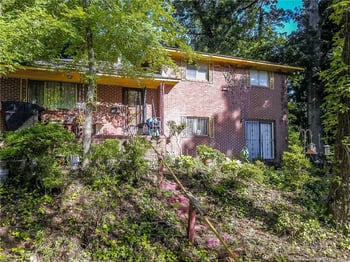 1815 Edgecombe Ave, Fayetteville, NC 28301