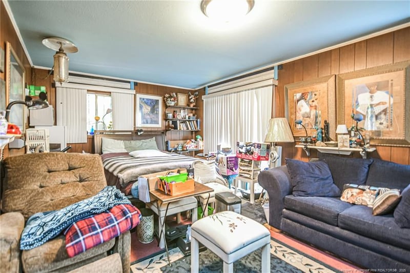 1815 Edgecombe Ave, Fayetteville, NC 28301