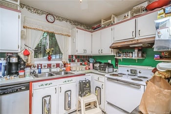 1815 Edgecombe Ave, Fayetteville, NC 28301