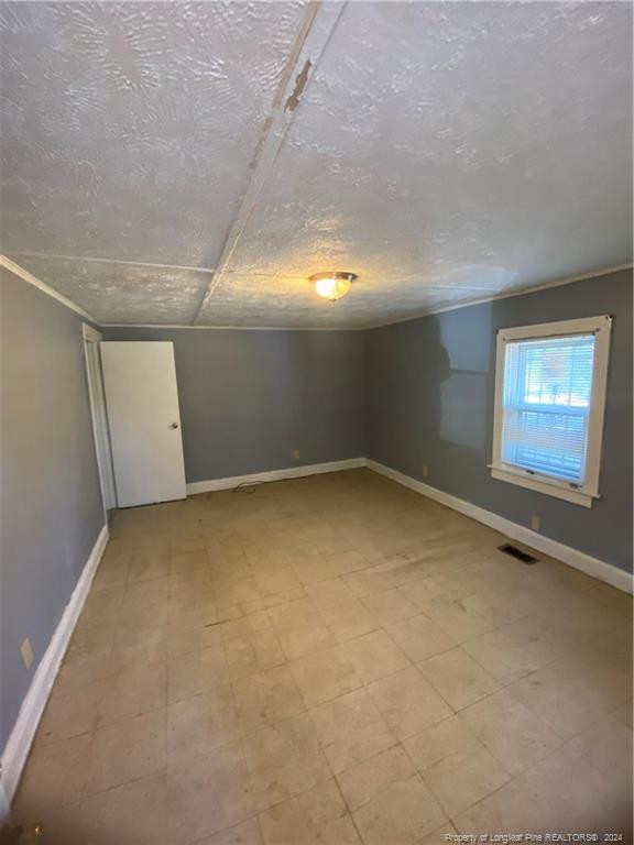 1815 Harris St, Fayetteville, NC 28301