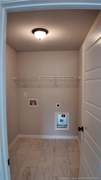 1815 Smith Farm St, Fayetteville, NC 28306