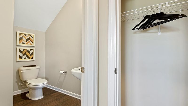 1816 Brim Dr, Haw River, NC 27258
