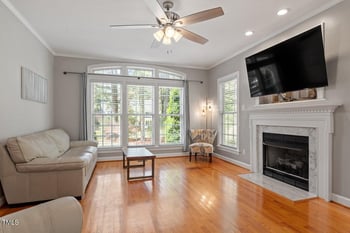 1816 Foxbrook Dr, Raleigh, NC 27603