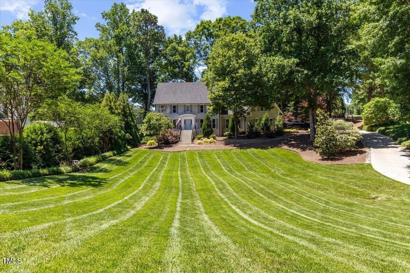 1816 Hunting Ridge Rd, Raleigh, NC 27615