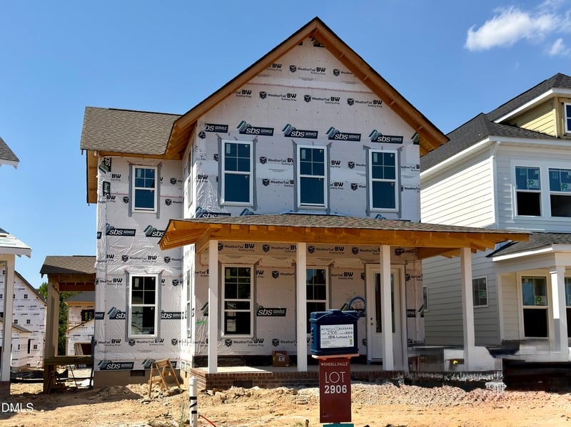 1816 Lumineer Ln, Wendell, NC 27591