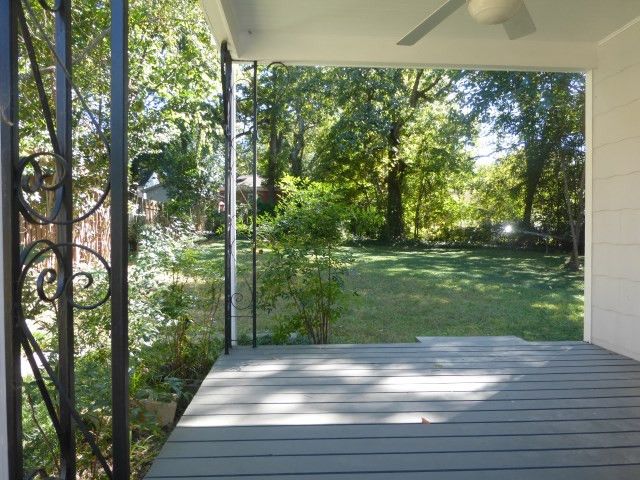 1816 Midwood Dr, Raleigh, NC 27604