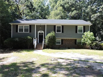 1816 Phillips Dr, Sanford, NC 27330