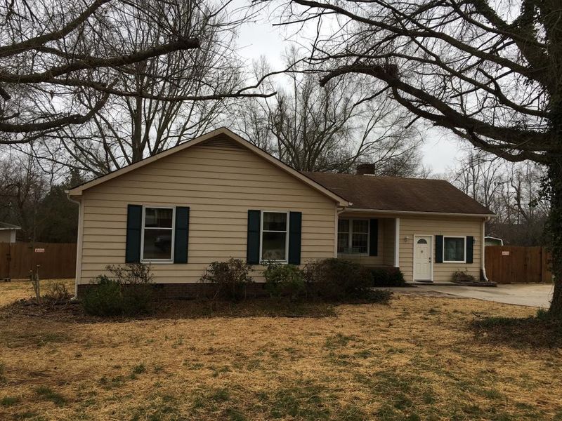 1816 Rendall, Burlington, NC 27215