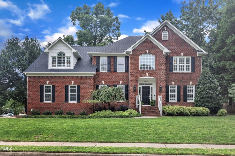 1816 Whittington Dr, Raleigh, NC 27614