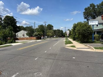 1817 Chapel Hill Rd, Durham, NC 27707
