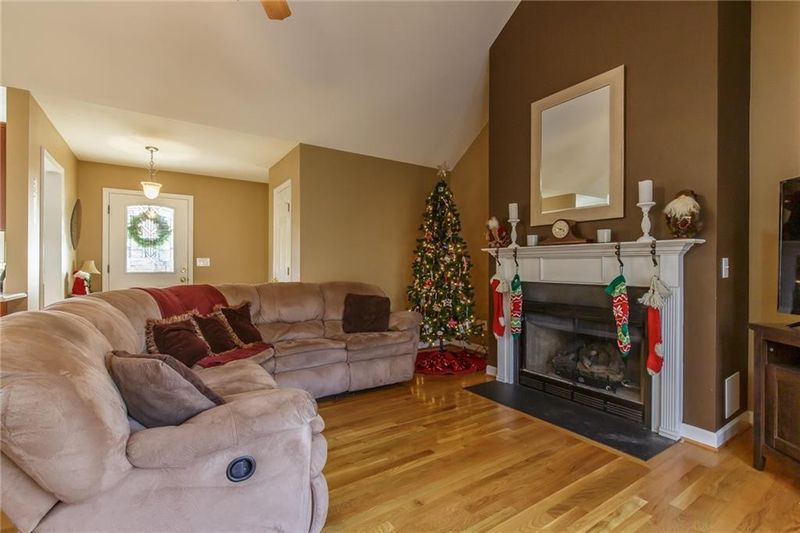 1817 Conners Ct, Burlington, NC 27215