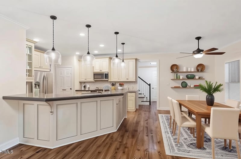 1817 Foxbrook Dr, Raleigh, NC 27603