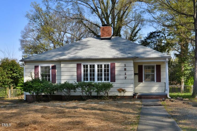 1817 Hillcrest Dr, Durham, NC 27705