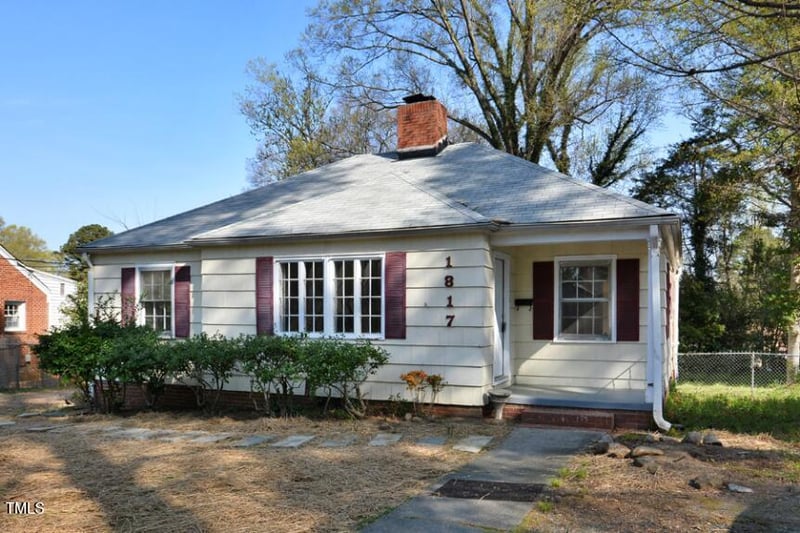 1817 Hillcrest Dr, Durham, NC 27705