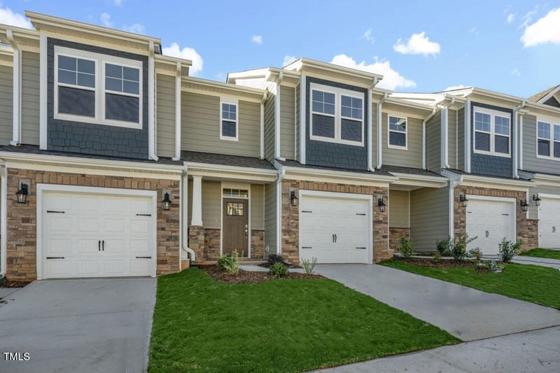 1817 Hinesley Dr, Durham, NC 27703