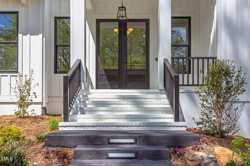 1817 Lakeshore Dr, Chapel Hill, NC 27514