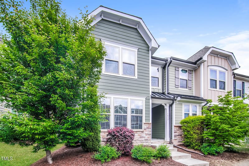 1817 Shady Oaks Dr, Wendell, NC 27591
