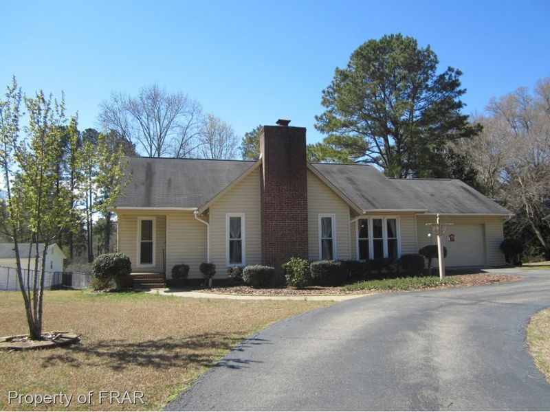 1817 Spring Ln, Sanford, NC 27330