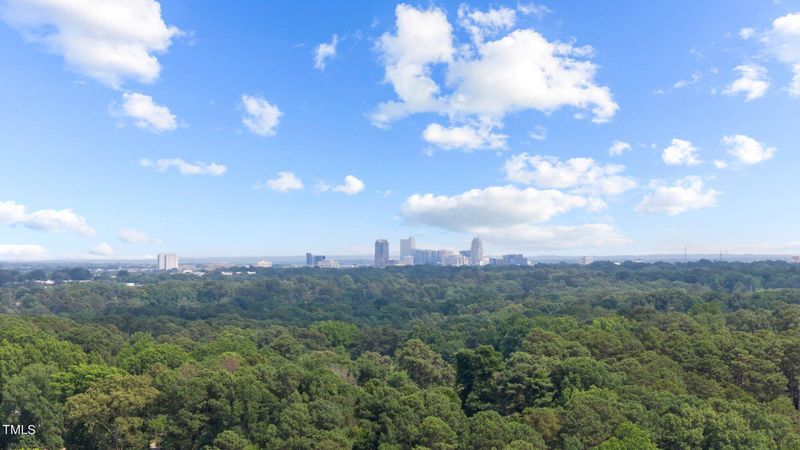 1817 Stillwater Dr, Raleigh, NC 27607