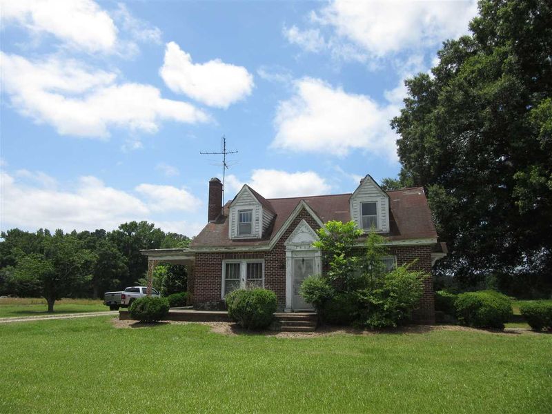1817 Zebulon Rd, Zebulon, NC 27597