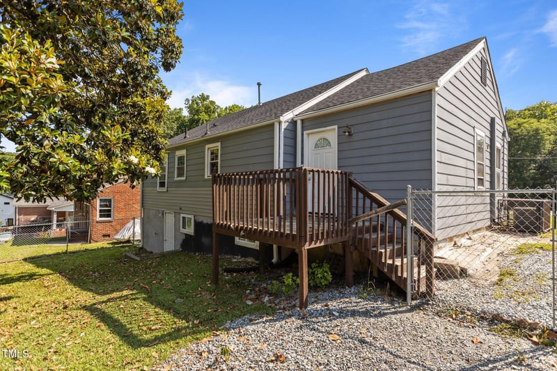 1818 Cecil St, Durham, NC 27707