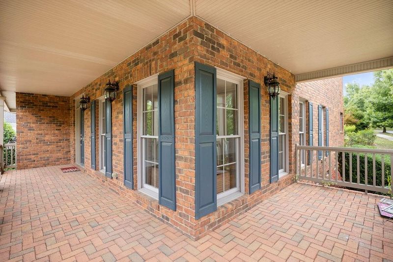 1819 Buxton Way, Burlington, NC 27215