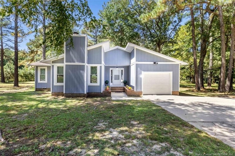 1819 Elliot Farm Rd, Fayetteville, NC 28311