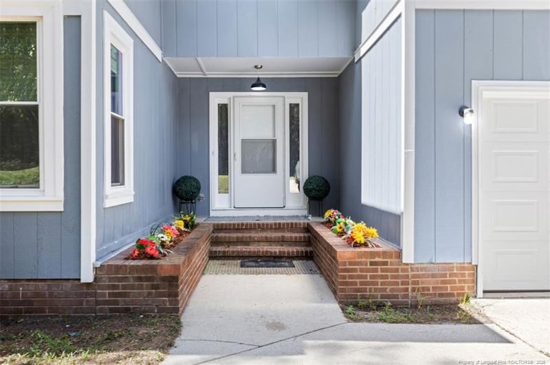 1819 Elliot Farm Rd, Fayetteville, NC 28311
