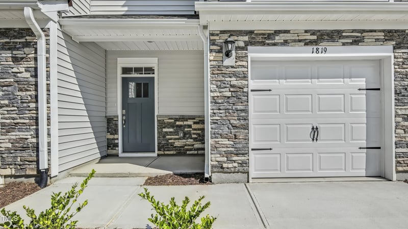 1819 Hinesley Dr, Durham, NC 27703