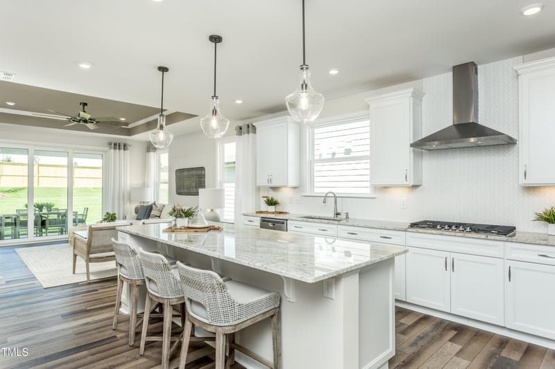 1819 Hyacinth Ln, Fuquay Varina, NC 27526