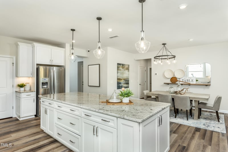 1819 Hyacinth Ln, Fuquay Varina, NC 27526