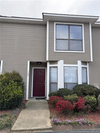 182 Aloha Dr, Fayetteville, NC 28311