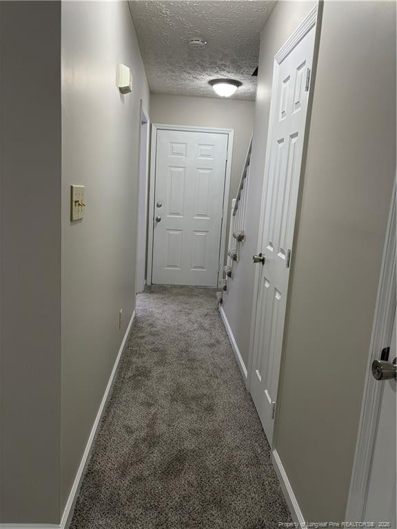 182 Aloha Dr, Fayetteville, NC 28311