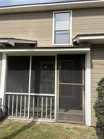 182 Aloha Dr, Fayetteville, NC 28311