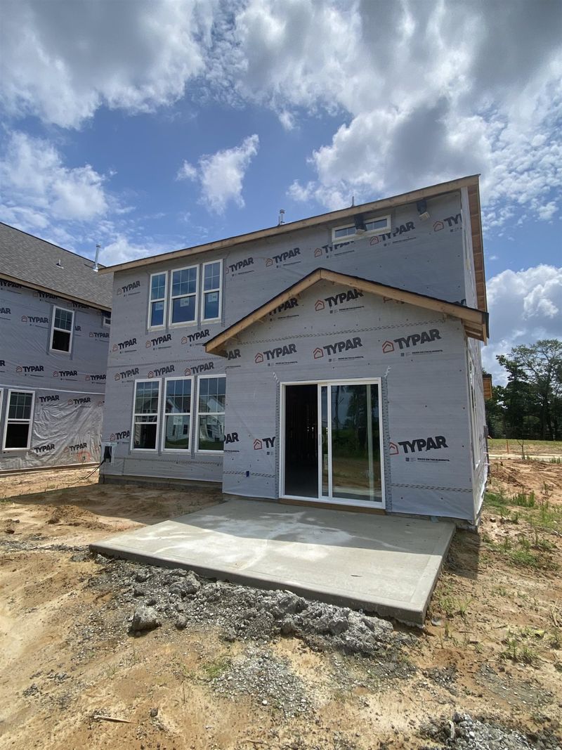 182 Burford Way E, Angier, NC 27501