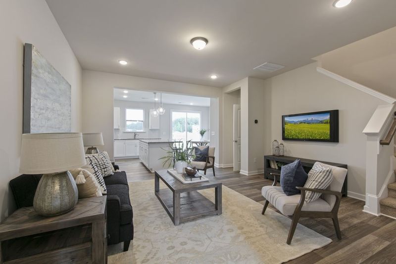 182 Gilder Woods Dr, Garner, NC 27529