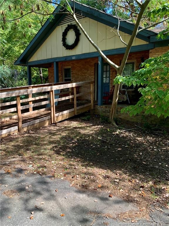 182 H M Godfrey Ln, Sanford, NC 27330