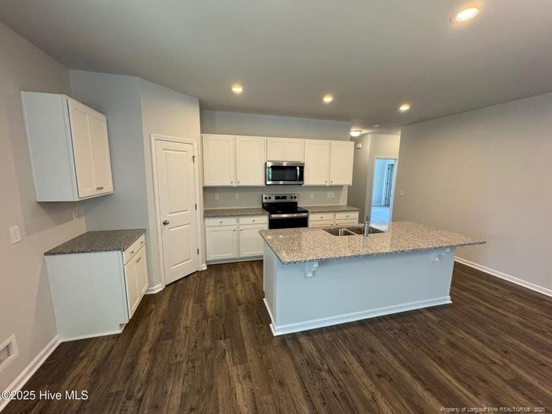 182 Horse Trot Ln, Sanford, NC 27332