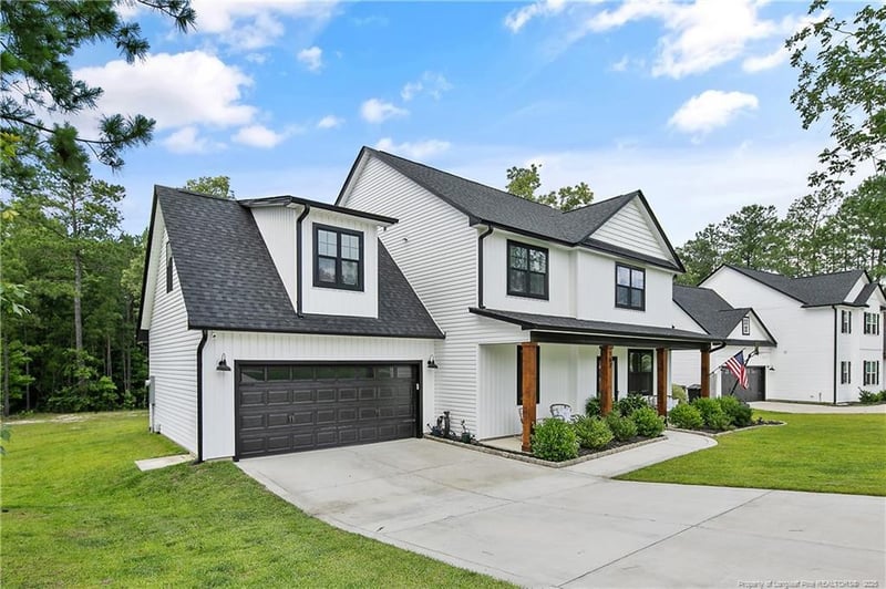 182 Navaho Trl, Sanford, NC 27332