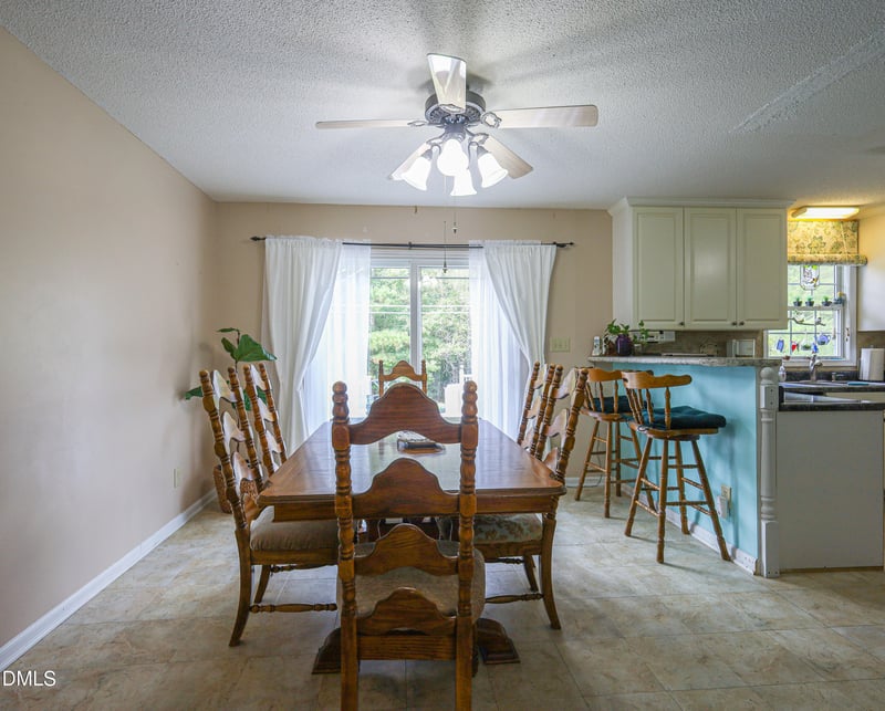 182 Scotts Ln, Angier, NC 27501