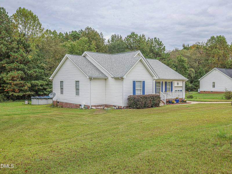182 Scotts Ln, Angier, NC 27501