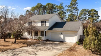 1820 Daphne Cir, Fayetteville, NC 28304