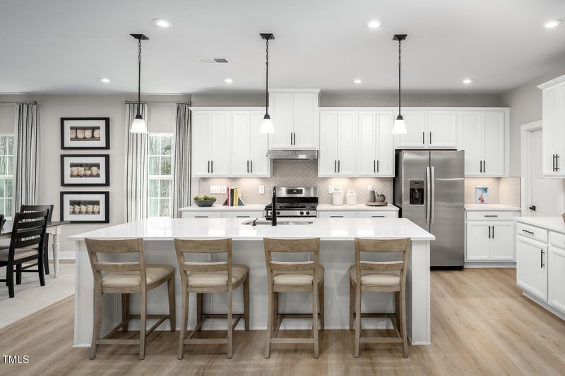 1820 Flint Hill Ln, Raleigh, NC 27604