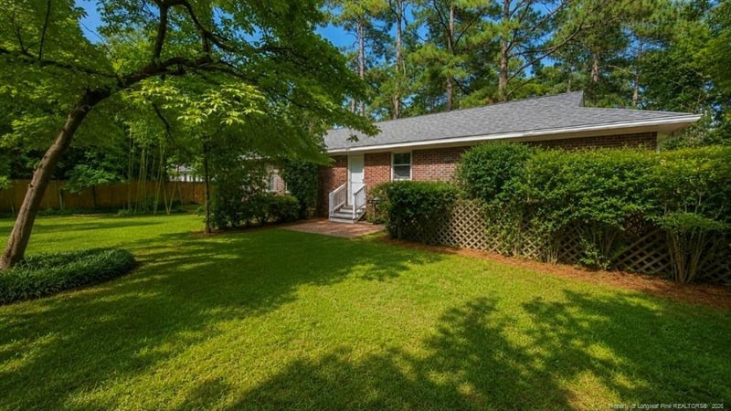1820 Lasalle Ave, Fayetteville, NC 28303
