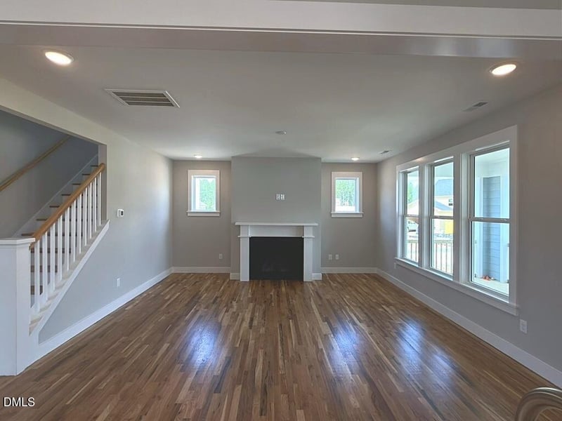 1820 Lumineer Ln, Wendell, NC 27591